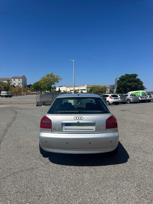 AUDI A3 1.6 2000