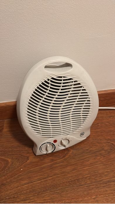 Aquecedor Elétrico / Termoventilador Portátil 2000W - Impecável