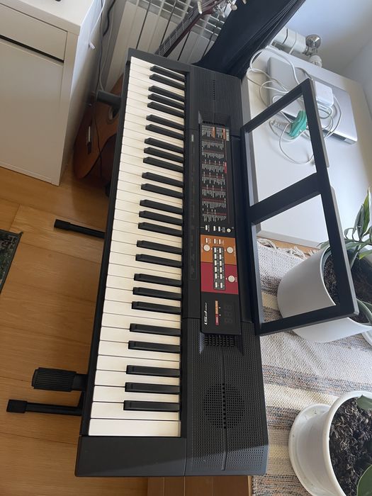 Teclado Musical Yamaha