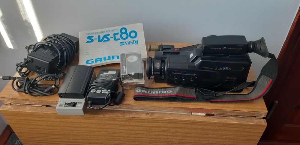 Продам відеокамери.