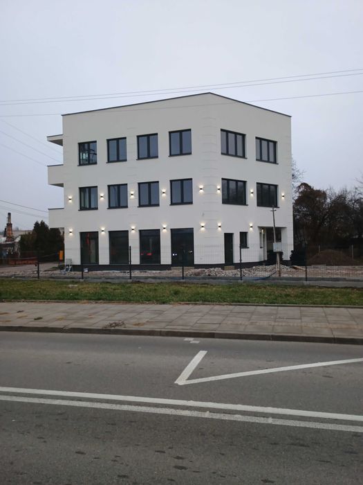 Sprzedam budynek usługowy