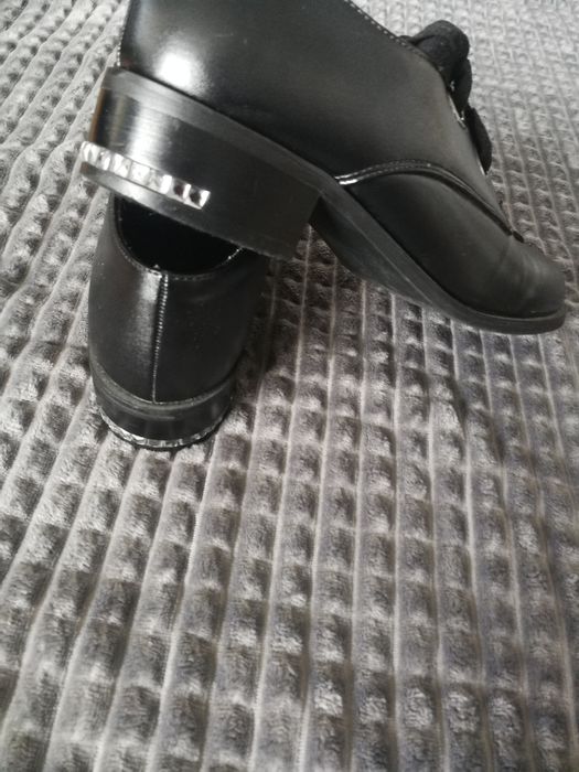 Buty damskie /młodzieżowe rozm 38 Jenny Feiry