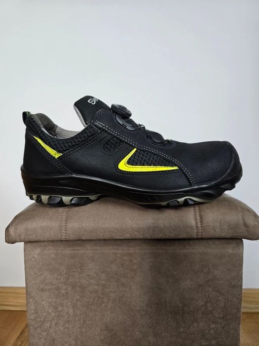 Sievi Boa buty robocze rozm. 44 skórzane wzmacniane czuby