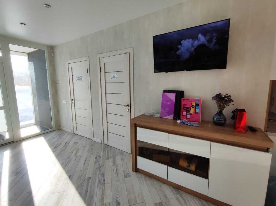 OS4 Сдам в аренду рабочее место парикмахера барбер метро Дворец спорта