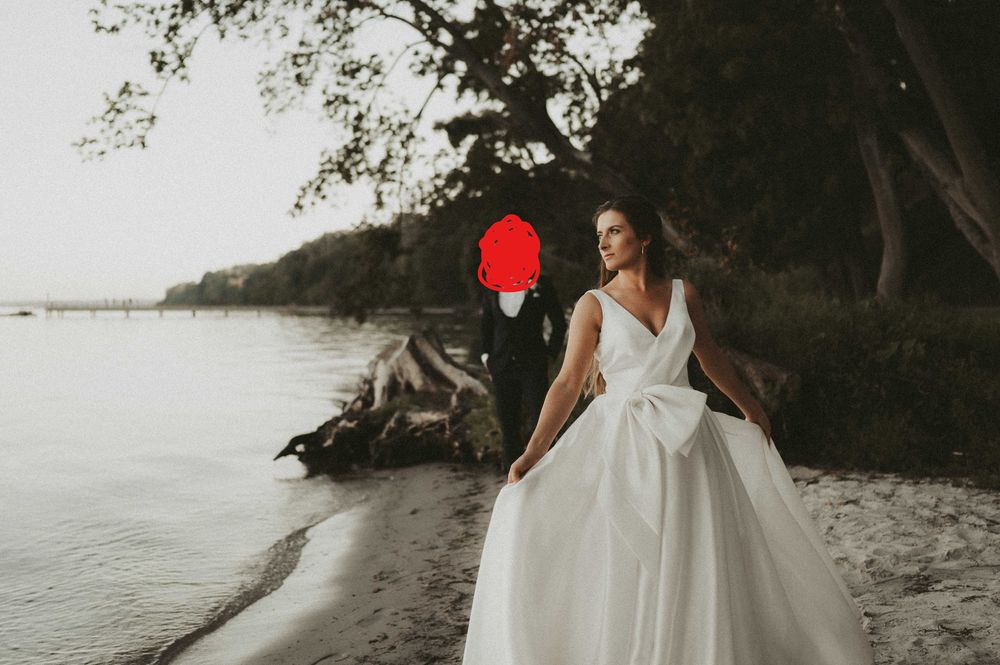 Suknie ślubną gładka rozmiar 36-38