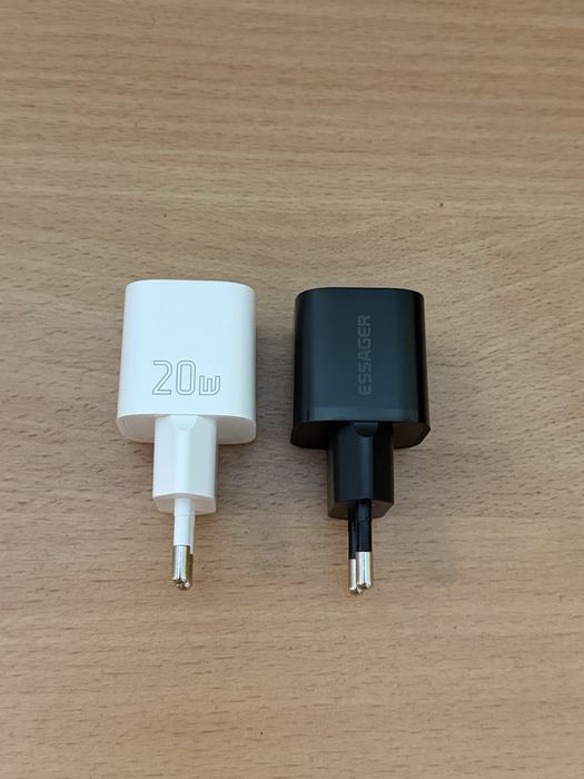Essager 18w, 20w, 65w (зарядне для телефону)