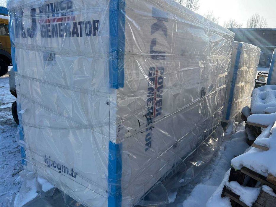 Дизельний генератор з двигуном Doosan KJDD220