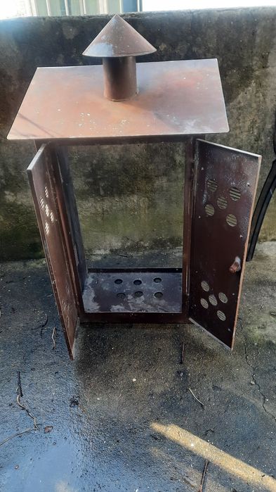 Casota de parede para esquentador