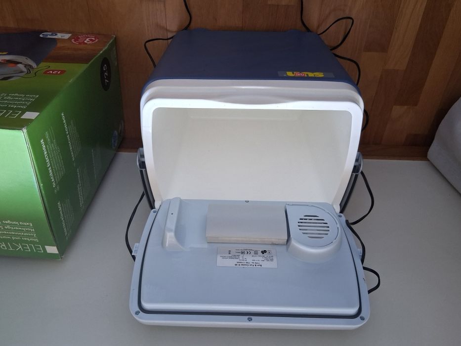 Geleira eléctrica portátil