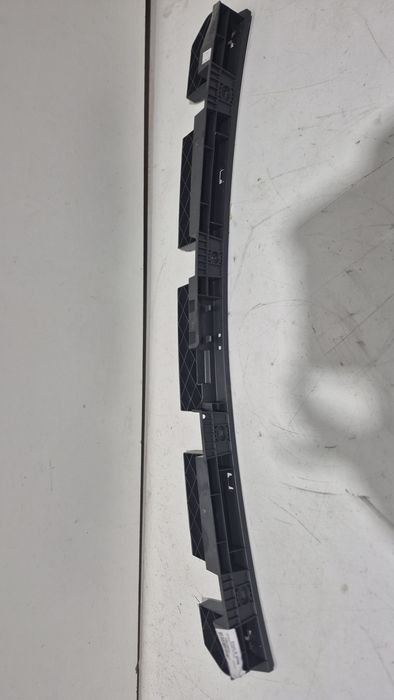 Ślizg zderzaka tylnego Volkswagen Sharan 7N0.807 863