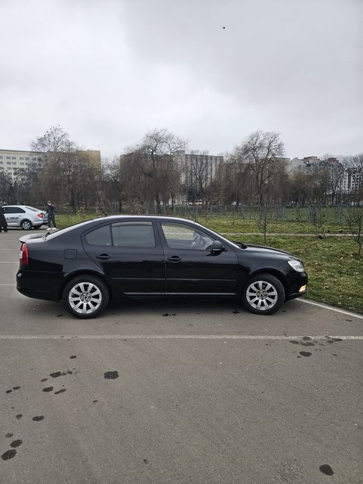 Продаю власне авто