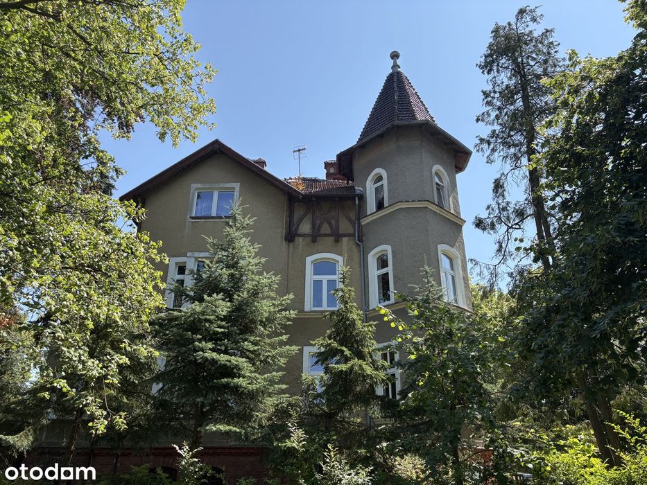 Solskiego 5, Pogodno | 100 m² w historycznej willi z wieżą