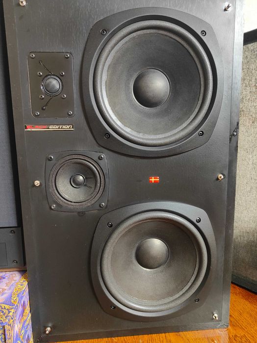 Продам Peerless 1120 восстановленую имодернизированную акустику.