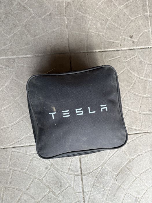 Механізм фаркопа Tesla Model X 2016 - 2020