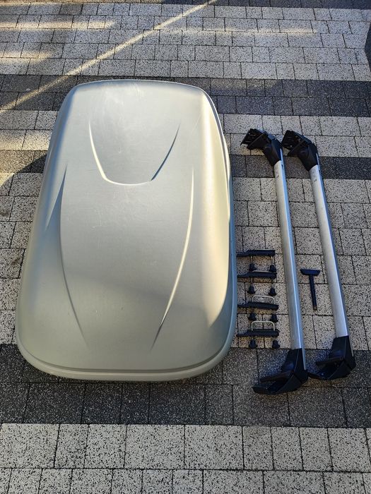 Bagażnik dachowy (relingi)VW Golf 5,6 + box dachowy