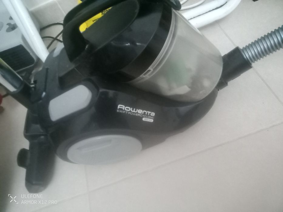 Aspirador Rowenta e aquecedor Rowenta