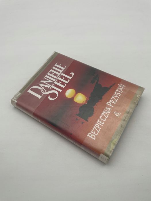 Bezpieczna Przystań Danielle Steel A77409