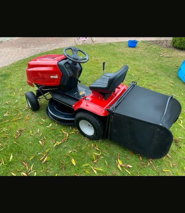 Kosiarka traktorek MTD 76 T z silnikiem Briggs&Stratton o mocy 12.5km