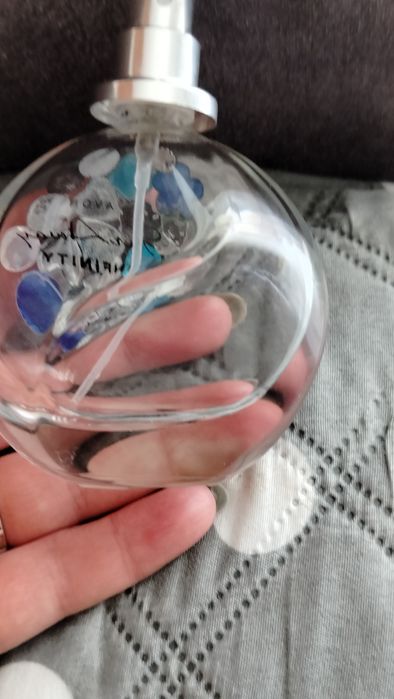 Flakonik na perfumy wodę toaletową