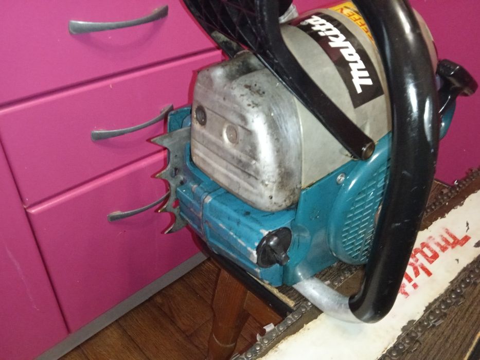 Бензопила Макіта Makita 7301 Долмар Dolmar 7300 7900 6400  Легенда!