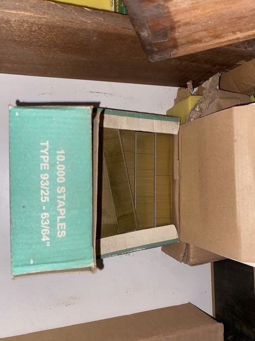 Pregos e Agrafos64585325762434123