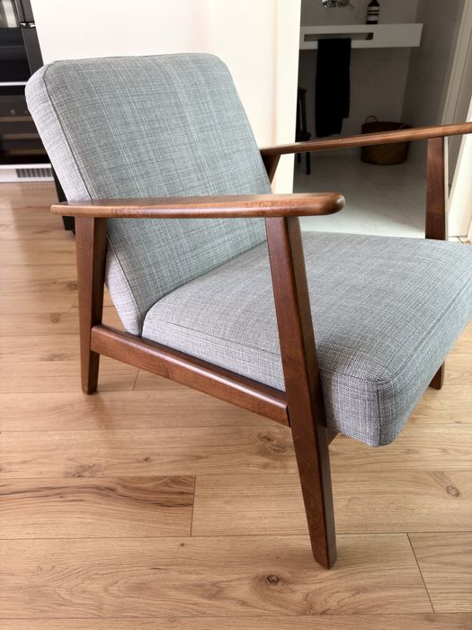 Poltrona IKEA Ekenäset