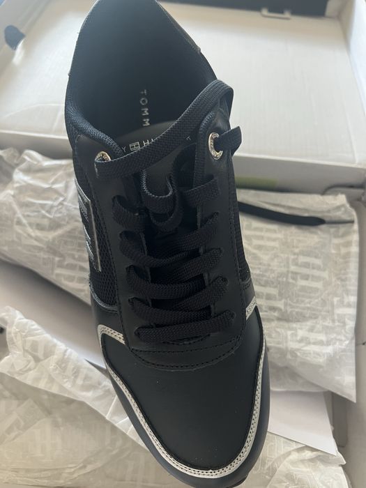 Sapatilha nova original tommy hilfiger 39 na caixa