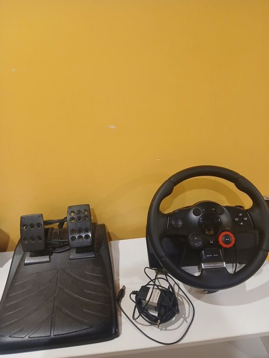 Título: Logitech Driving Force GT + Manete de Mudanças – PS3/PC