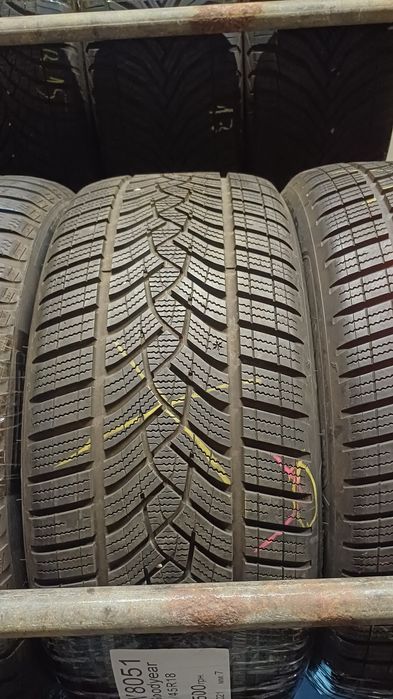 Продам зимові колеса 245/45 r18