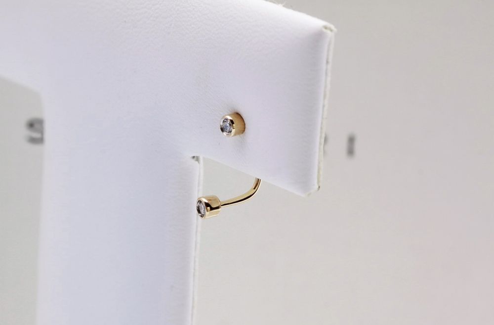 Złote kolczyki Staviori z diamentem