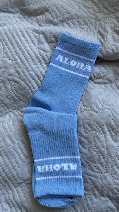 Niebieskie skarperki aloha cropp 36-38
