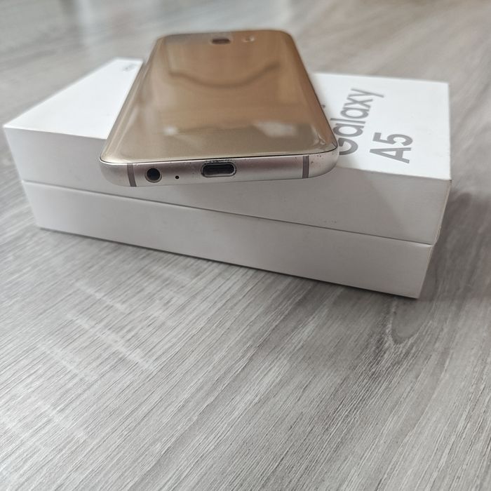 Samsung Galaxy A5 2017 w bardzo dobrym stanie
