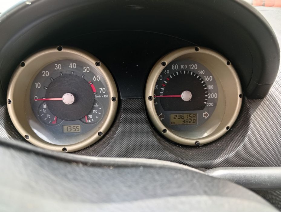 Vendo Polo a andar diariamente