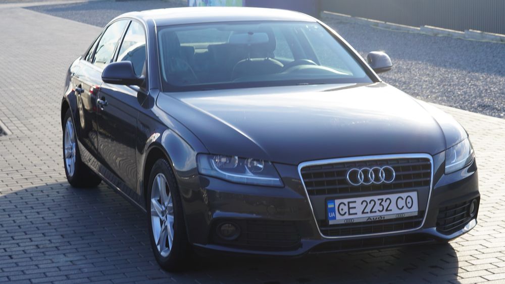 Продам Audi A4 B8
