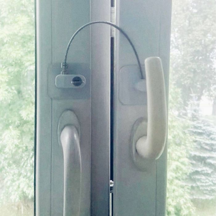 захист на вікна / блокатор для дітей