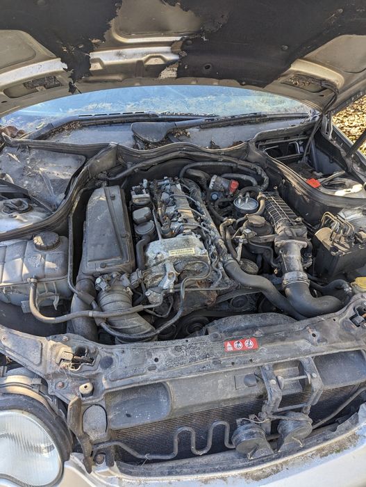 Mercedes 220 CDI /automático viatura inglesa/Inteiro ,para peças