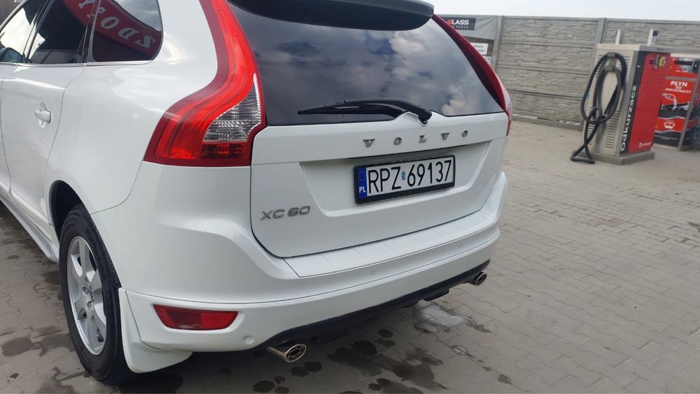 Volvo XC60 2.0D 2011