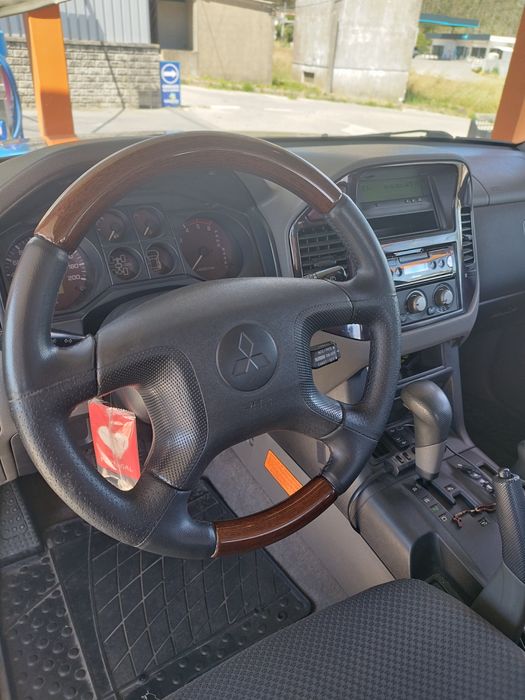 Mitsubishi Pajero 3.2