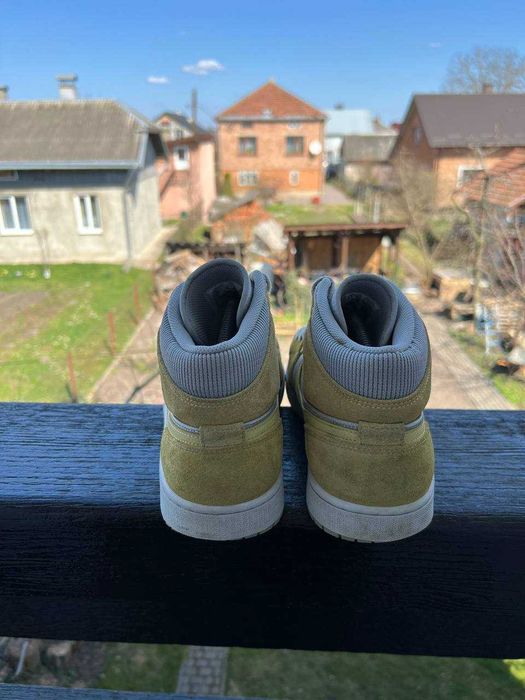 Кросівки Nike Air Jordan 1
