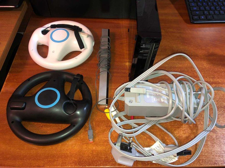 Комплект консоли Nintendo Wii Model RVL-001