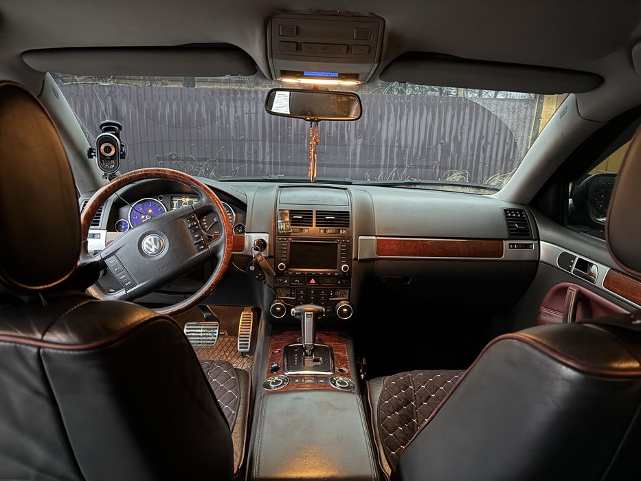 Volkswagen Touareg  2006 року