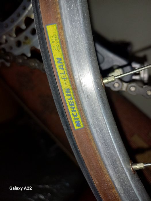 Bicicleta de estrada Suria Corsa