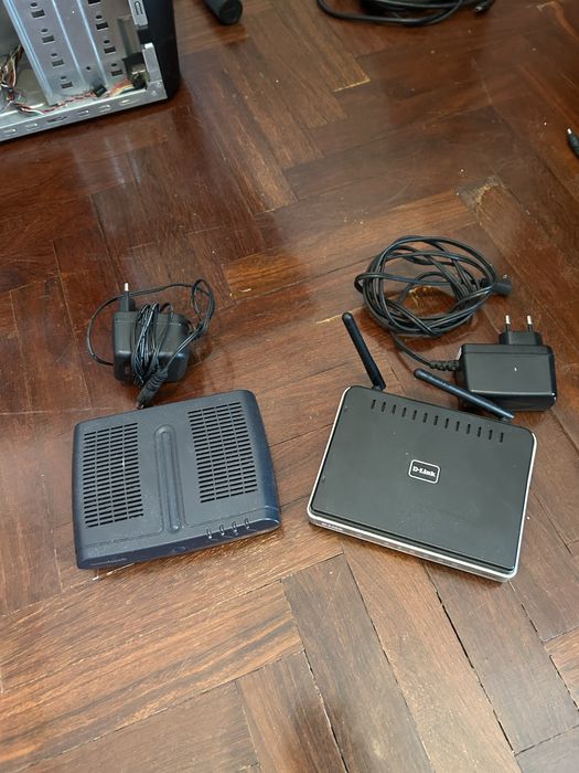 Dois rooters/modems434644703133706241