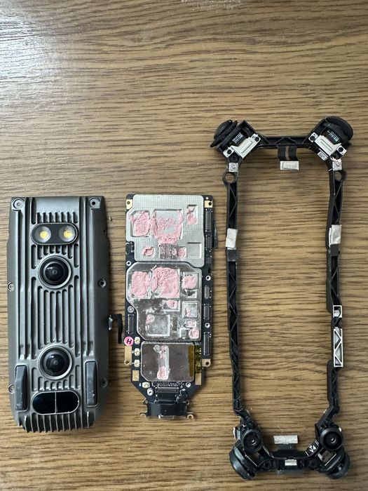 Dji Mavic 3t. Плата