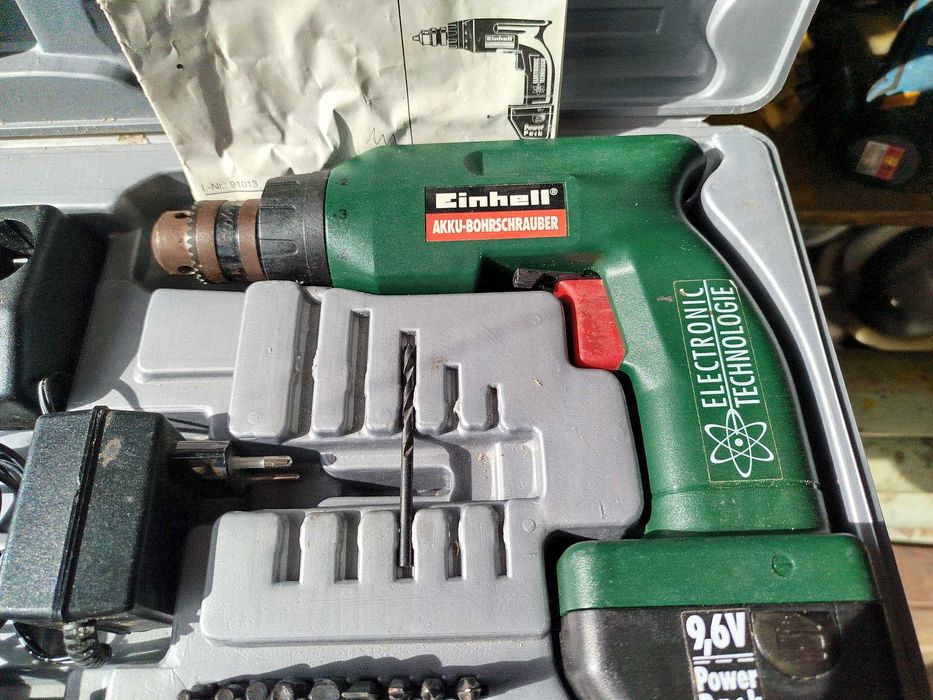 Шуруповерт дрель  Einhell  в кейсе  бу аккумуляторная