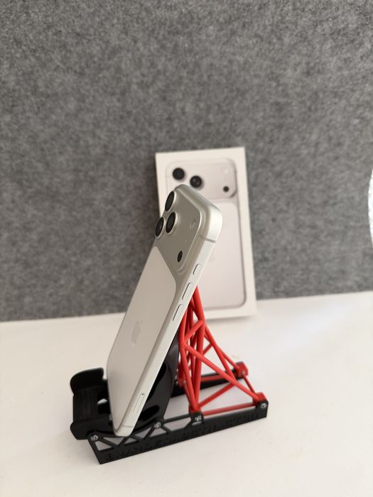 Troco/Vendo IPhone 17 Pro 256GB Silver a estrear 0 ciclos