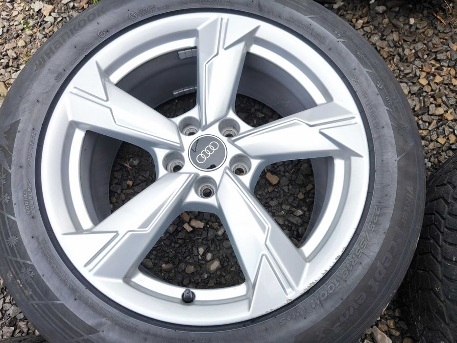 Koła Audi A4 A5 A6 C8 A8 A7 Q3 Q5 SQ5 18 cali 5x112 ET39 Opony 235/55