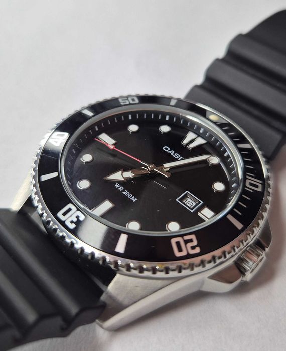 Zegarek Casio Duro MDV-107 WR 200M + bransoleta w cenie