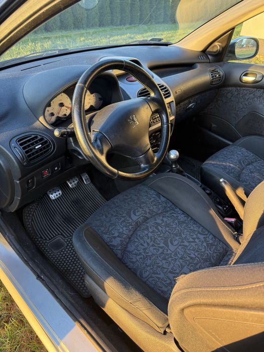 Peugot 206 sw 2004