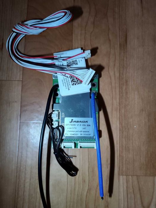 BMS-плата JBD із Bluetooth 10S–17S, 20 А напруга 36 В / 60 В  для LiFePO4 (3,2 В) та Li-ion (3,7 В) та інтерфейсом UART